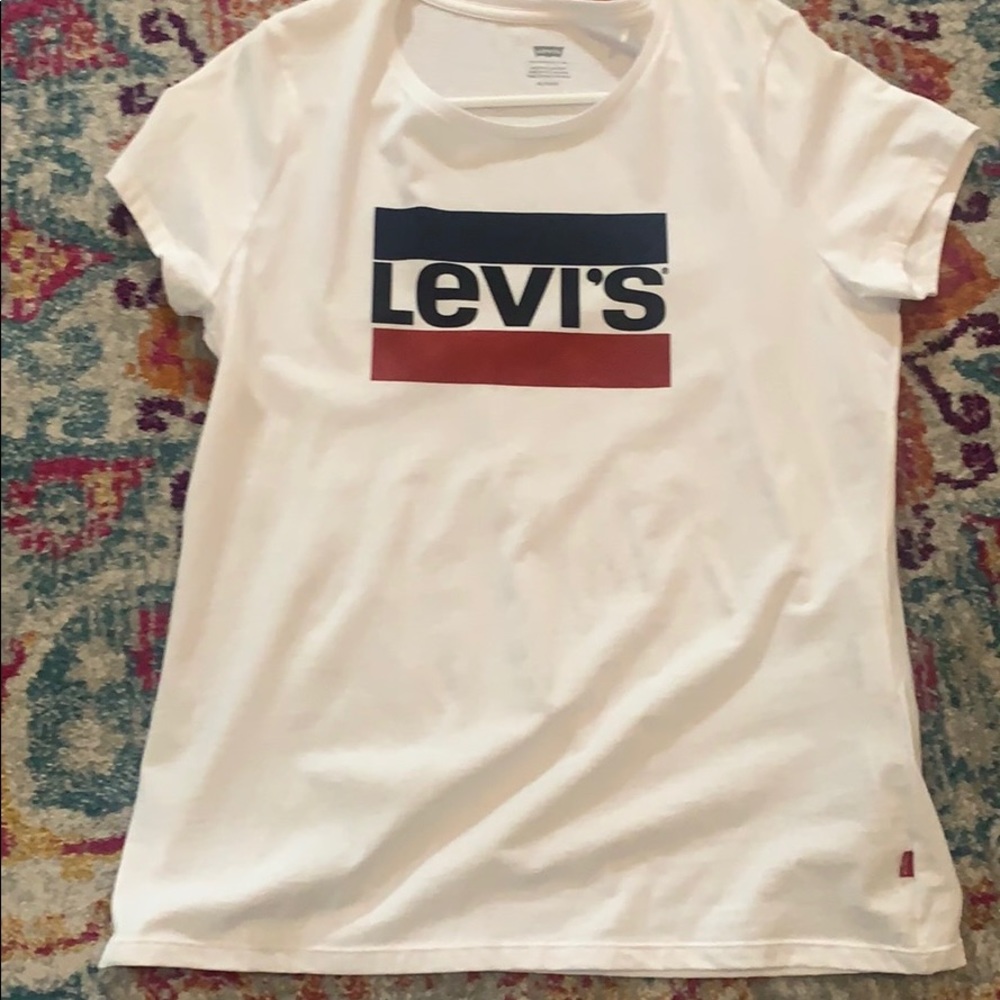 White Levi T-shirt